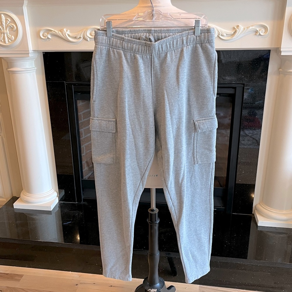 Ultimate Cargo Fleece Lined Sweatpants Gray Drawstring Waist Mens Small Comfy